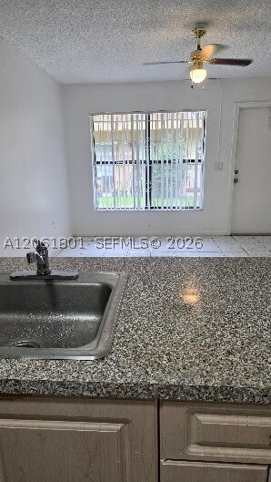 Foto del edificio - 6730 W 26th Ct