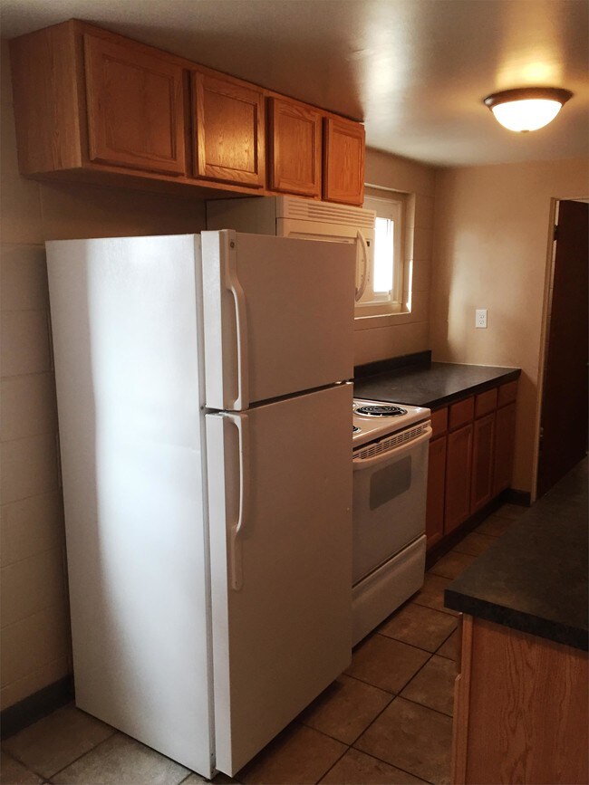 1100 8th Ave NW Unit 717, Valley City, ND 58072 Apartment for Rent in