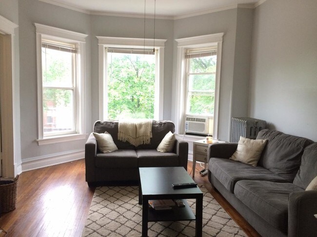 Foto del edificio - 6134 S St Lawrence Ave
