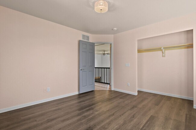 Building Photo - 2750 Brush Ct