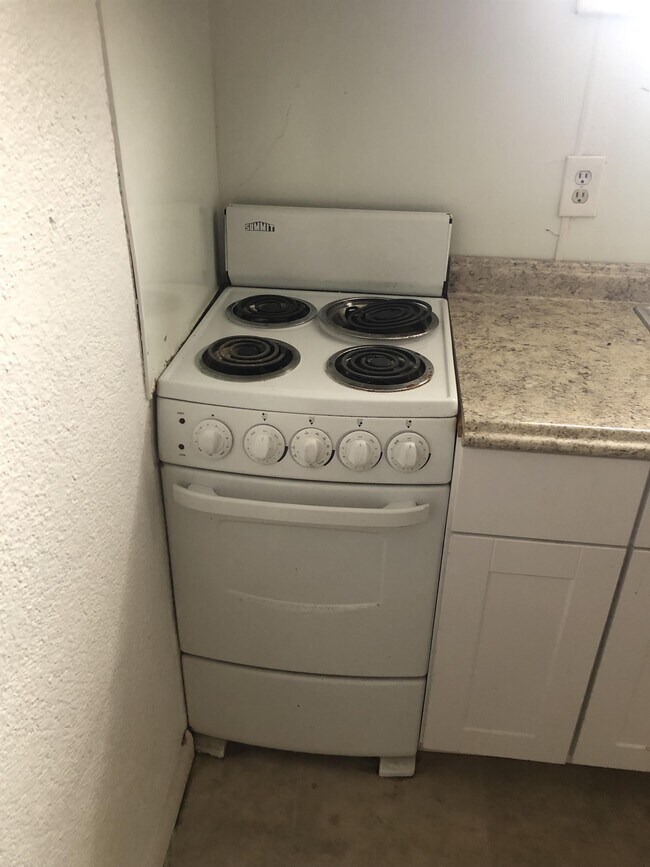 Foto del edificio - 40-44 E High St