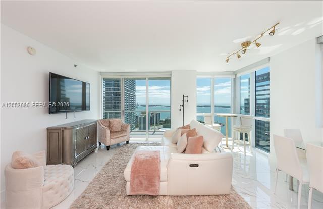 Foto del edificio - 500 Brickell Ave