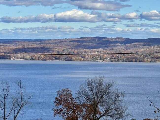 Foto del edificio - 227 South Blvd