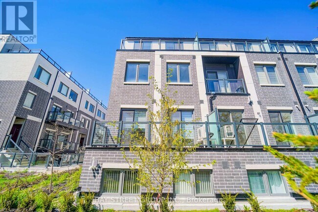 Photo du bâtiment - 3427-C23427 Sheppard Ave E