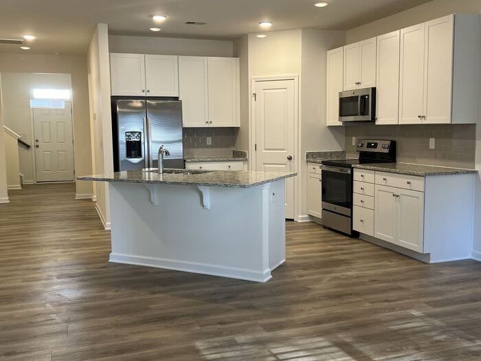 Live New at Arbor Mill — 1 Month FREE for a Limited Time - Live New at Arbor Mill — 1 Month FREE for a Limited Time