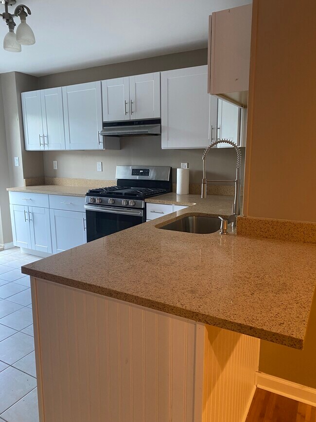 Foto del edificio - 304 Georges Rd