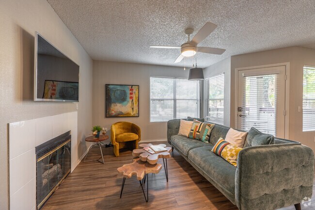 Interior Photo - Gloria Park Villas