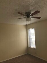 Building Photo - 2742 St George Pl