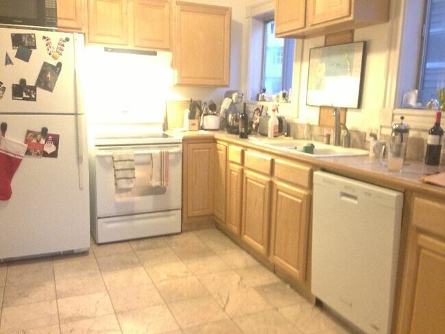 Foto del edificio - 39 Porter Rd