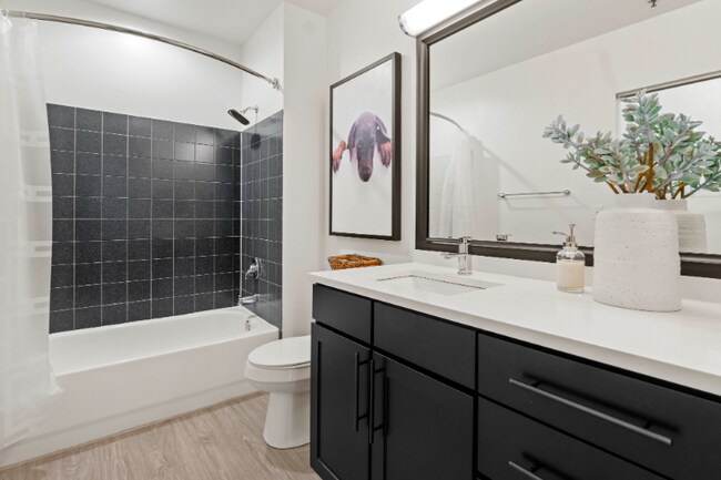 Foto del edificio - 2 E 14th St