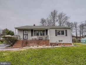 Building Photo - 4816 Valley Forge Rd