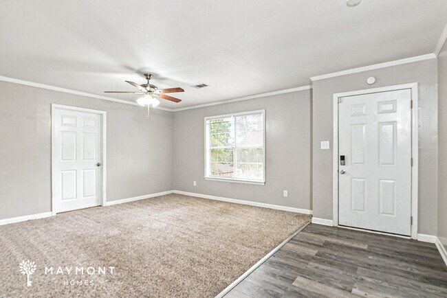 Foto del edificio - 658 Partridge Ln