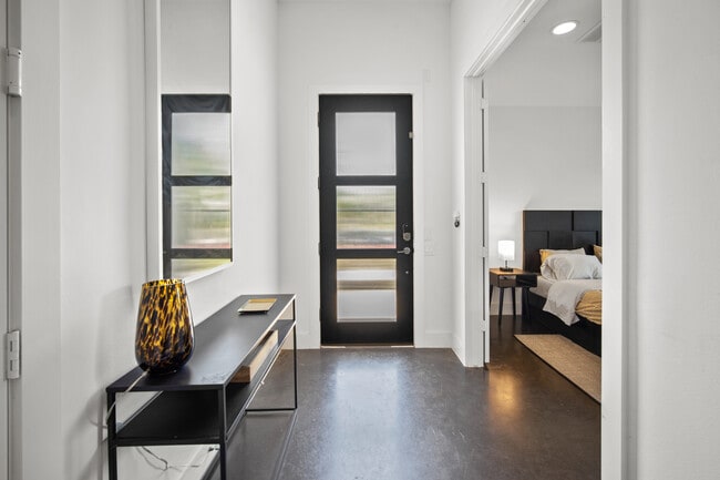 Building Photo - 2803 Decker Pl.