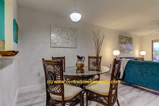 Building Photo - 175 116th Ave