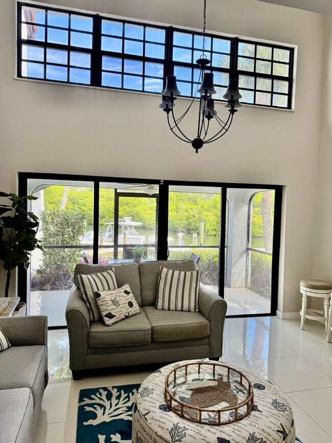 Foto del edificio - 2320 Treasure Isle Dr