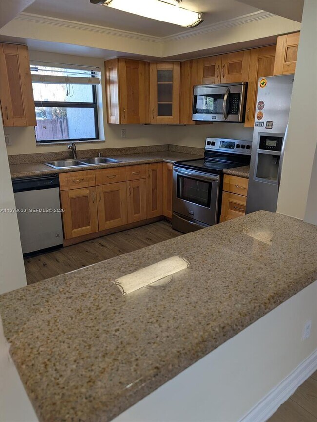 Foto del edificio - 13511 NE 24th Pl