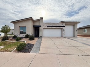 Building Photo - 6011 Bunda Wy