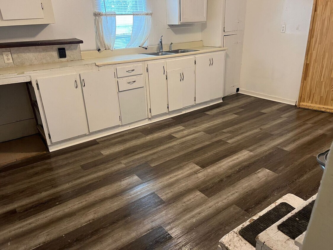 10250 10262 3rd St Apartment for Rent in Brownsville, OH