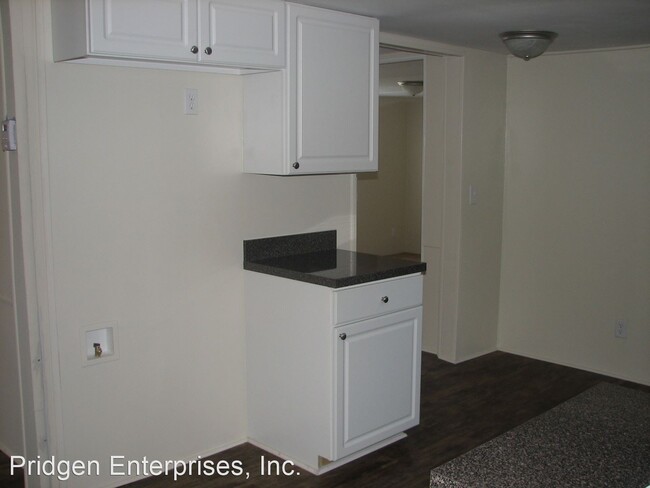 Building Photo - 3 br, 2 bath House - 3192 Highway 72 West