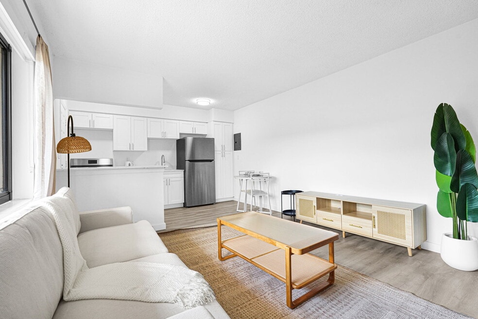 The Edgewater Apartments