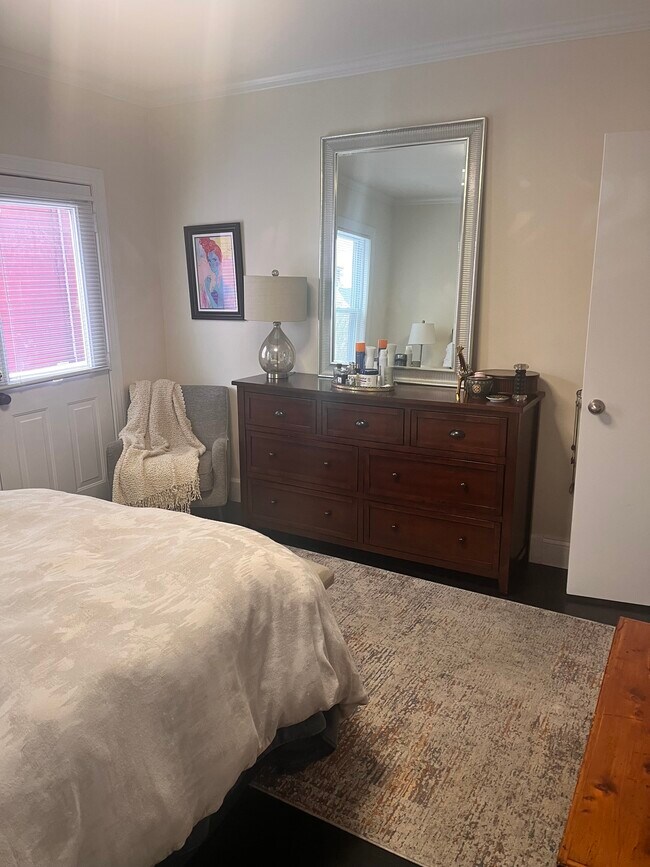 Foto del edificio - 840 South St