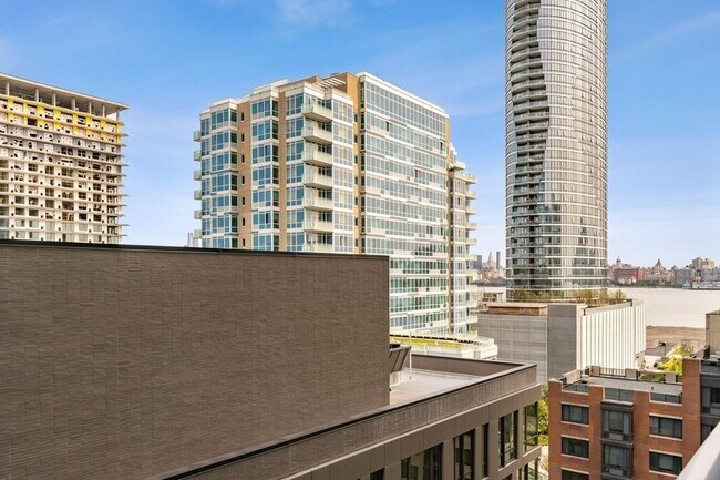 Foto del edificio - 1 Shore Ln