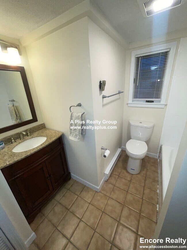 Foto del edificio - 842 South St