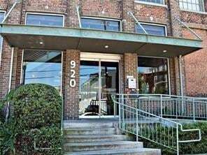 Foto del edificio - 920 Poeyfarre St