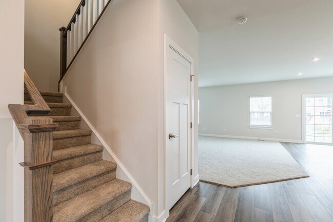 Building Photo - 1182 Neuway Ln