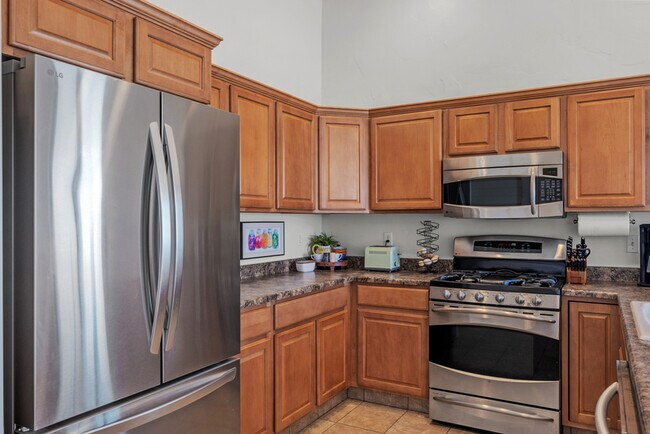 Building Photo - 14971 S Winged Bluff Ln