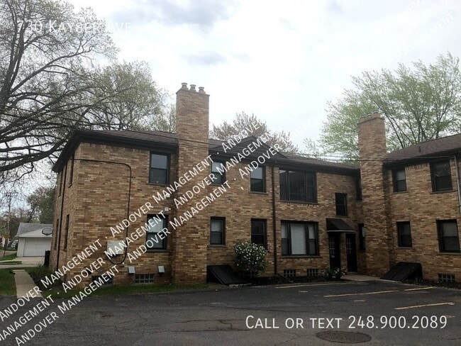 Building Photo - Lincoln Street Condominiums