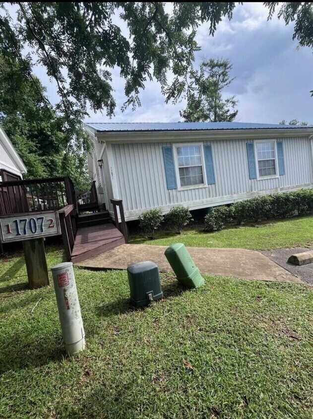 Foto principal - 1707 S Calhoun St