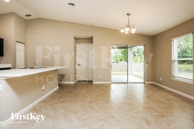 Building Photo - 260 Ensenada St SE