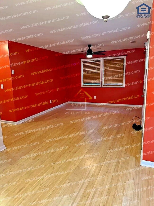 Building Photo - 3530 Standing Stone Dr