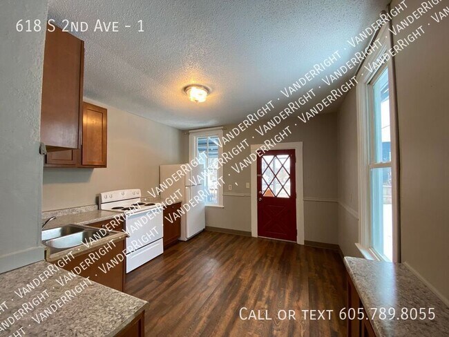 Foto del edificio - 618 S 2nd Ave