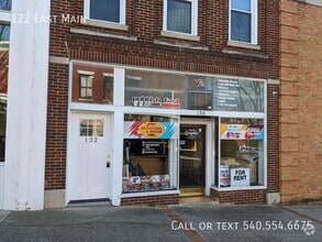 Building Photo - 122 E Main St
