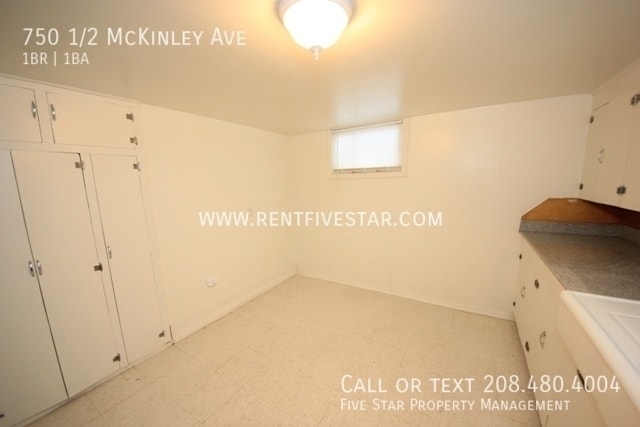 Building Photo - 750 1/2 McKinley Ave