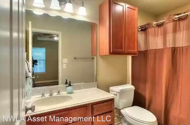 Foto del edificio - 3 br, 2 bath House - 599 Whitefield
