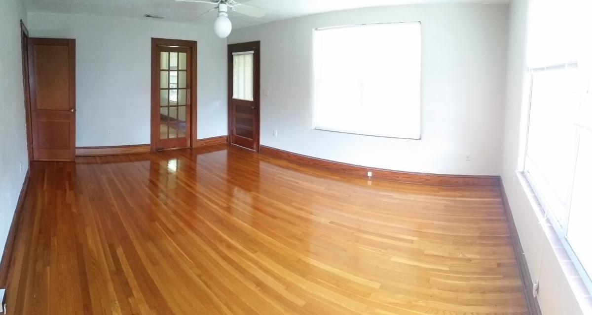 Primary Photo - 644 E College Ave