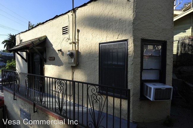 Building Photo - 632 Echo Park Ave