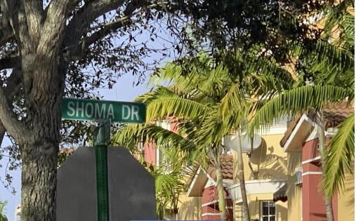Foto del edificio - 2511 Shoma Dr