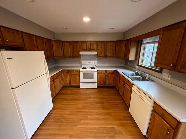 Foto del edificio - 6940 Shattuck Rd