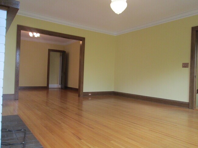 Foto del edificio - 3410 Humboldt Ave S