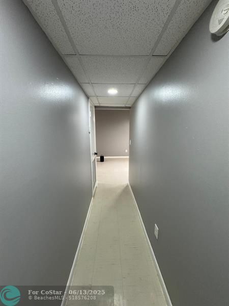 Building Photo - 1313 SW 8th Ct