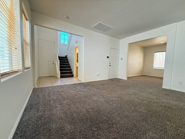 Foto del edificio - 9031 Winchester Ridge St