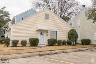 Building Photo - 172 Chimney Stone Way