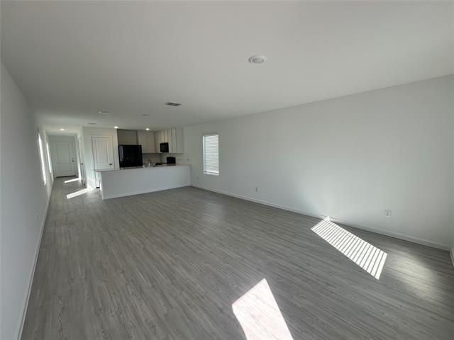 Building Photo - 905 Blue Heron Dr