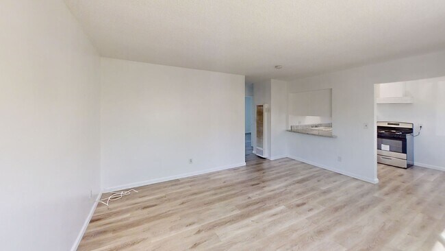 Foto del edificio - 1481 E Jacinto View Rd