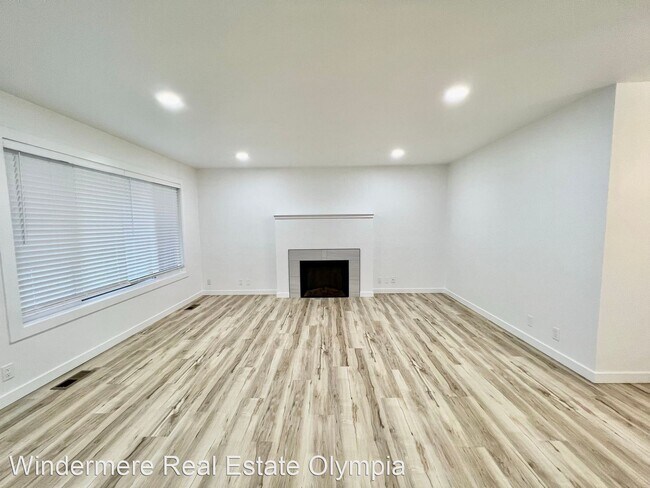 Foto del edificio - 3 br, 1.5 bath House - 856 Marvin Rd SE