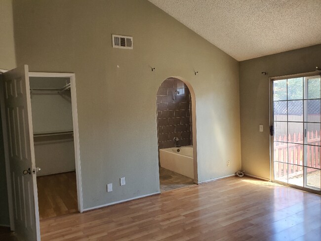 Foto del edificio - 210 Brandywine Ct